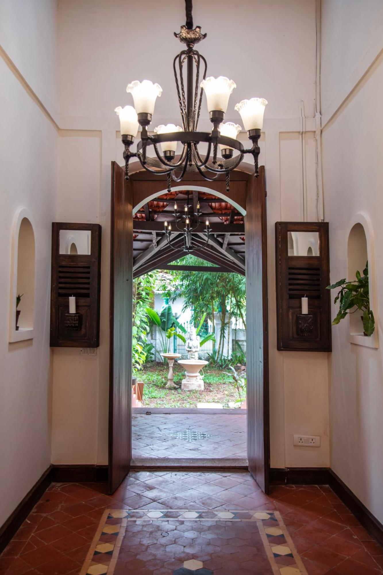 Lamrin Ucassaim Goa An Indo Portuguese Hotel Moira Εξωτερικό φωτογραφία